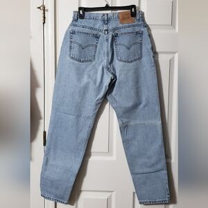 Vintage Women's Levi 550 Jeans